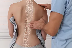 Лечение грудной грыжи позвоночника в Волгограде - цена в клинике «Волжская здравница»